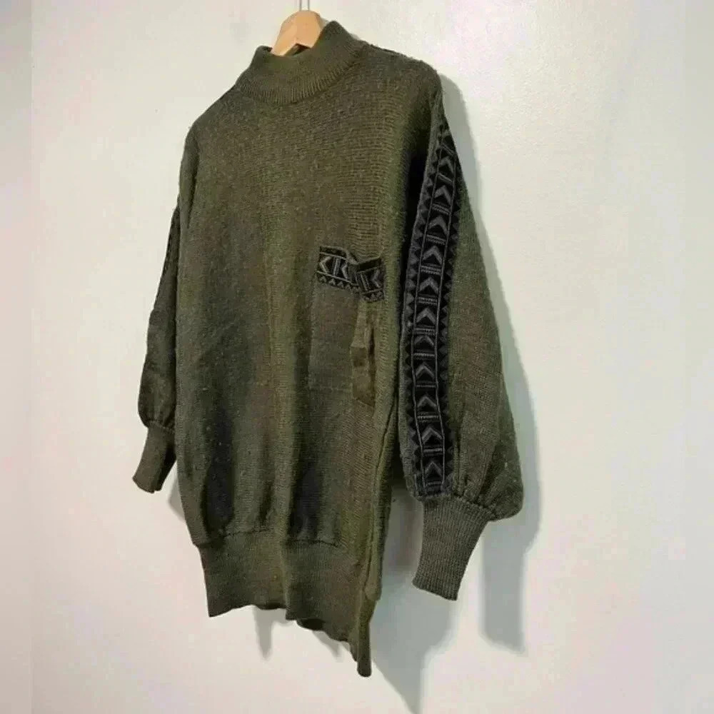 Orange Vintage Olive Green Knit Sweater - Size M - Picture 4 of 13